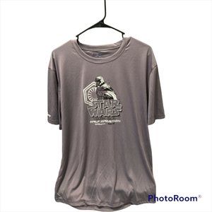 2018 WALT DISNEY WORLD Star Wars Dark Side HALF Marathon shirt size L Grey EUC